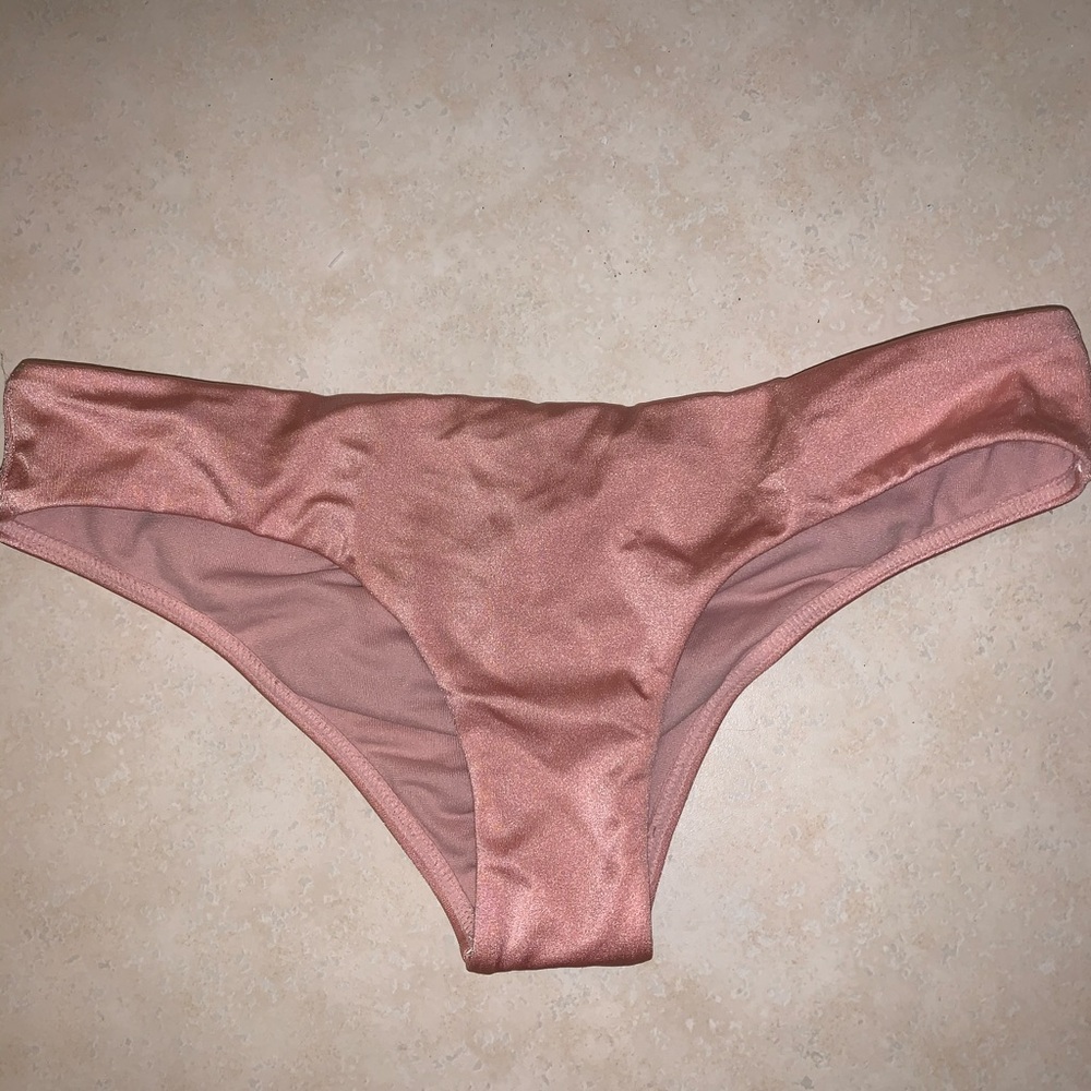 Billabong bikini bottoms